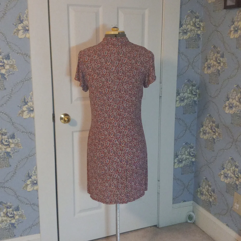 Button Front Dress - Picture 4 of 15